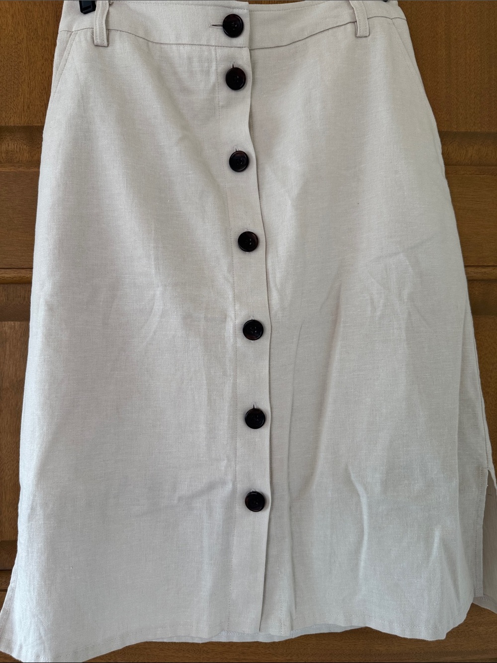 Chic Linen / Cotton Banana Republic- Sz 4 - Button-Front Cream Skirt